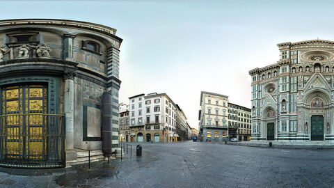 Vue sur la cathédrale et le baptistère de Florence