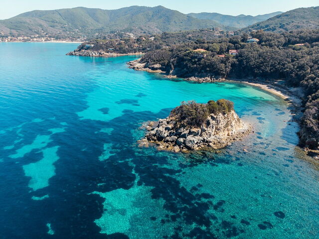 Vue sur la côte toscane