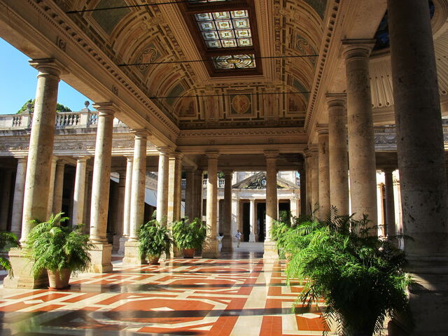 Montecatini Terme à l'intérieur