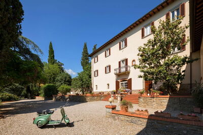 Villa Carniani, allée