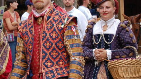 Des costumes médiévaux