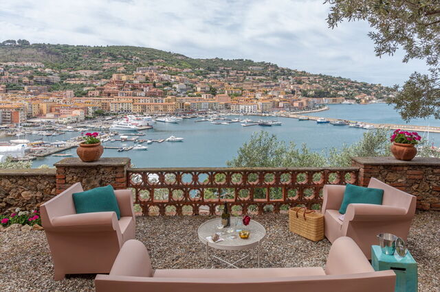 vue sur la villa Fior di Roccia