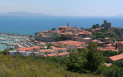 Le village de Talamone