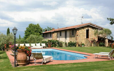 alessandra-alla-poggetta-villa