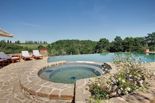 piscine de la villa Mattei