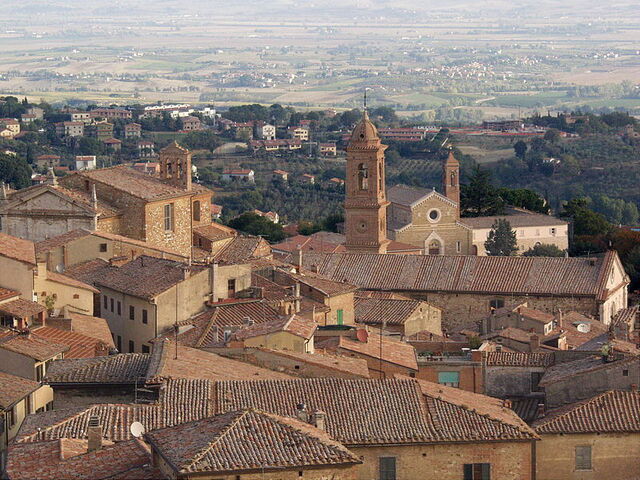 Vue aérienne de Montepulciano