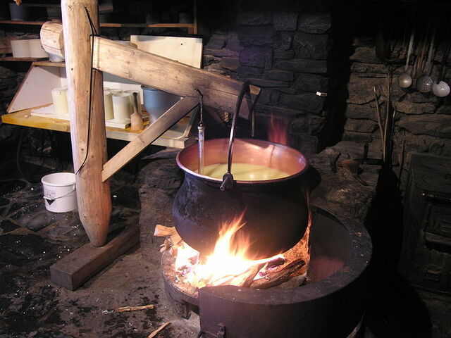 La fabrication du fromage de brebis