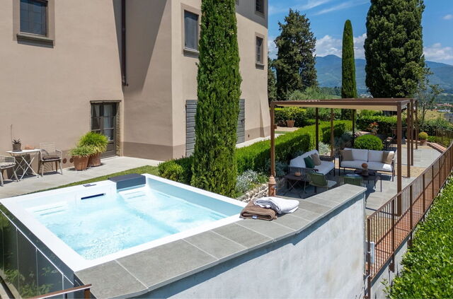 Bain à remous, Villa Il Colto
