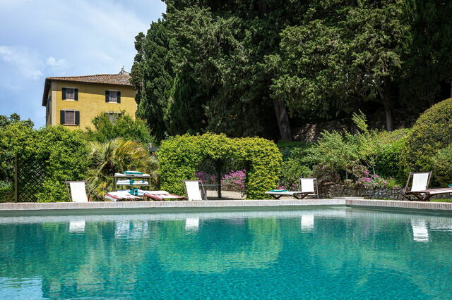 Castel Ruggero, piscine
