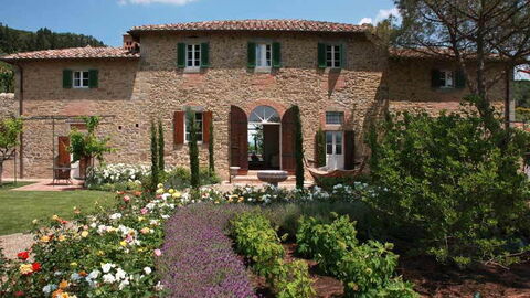 La façade du Domaine de Bramasole