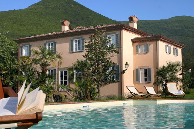 Splendida, extérieur