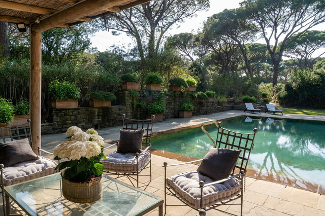 Villa La Pineta, piscine