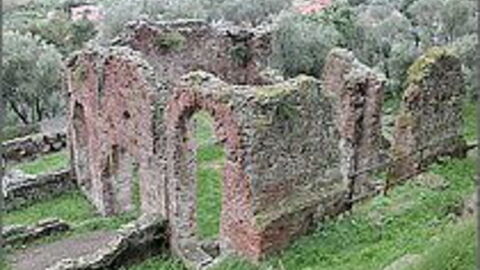 Les ruines du village de Massaciuccoli