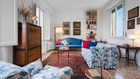 Villa Spotlight : Appartement Orto Botanico avec terrasse et vue sur le dôme, salon