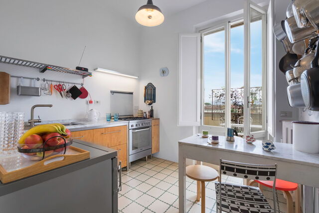 Villa Spotlight : Appartement Orto Botanico avec terrasse et vue sur le dôme, cuisine