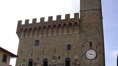 Palais dei priori de Scarpe