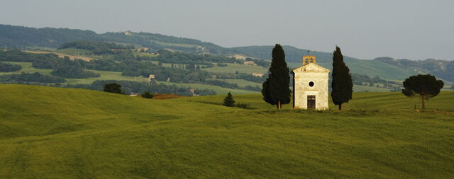 Vue sur les collines qui entourent la chapelle Vitaleta