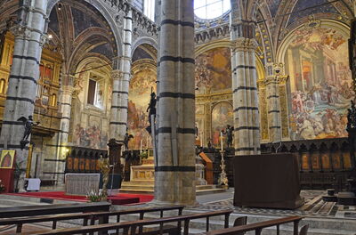 L'intérieur du Duomo