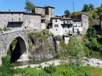 Le pont de Piazza al Serchio