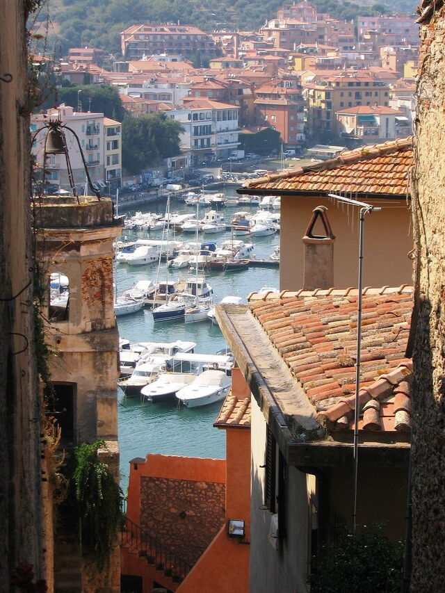 Les rues de Porto Ercole