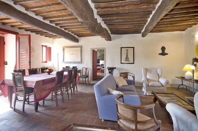 Ricavoli, rez-de-chaussée