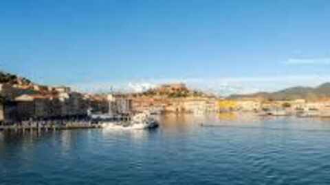 Vue panoramique sur Portoferraio