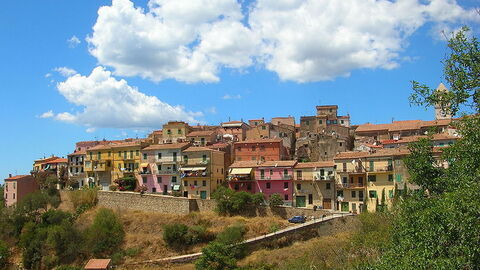 Vue sur la ville de Caplioveri