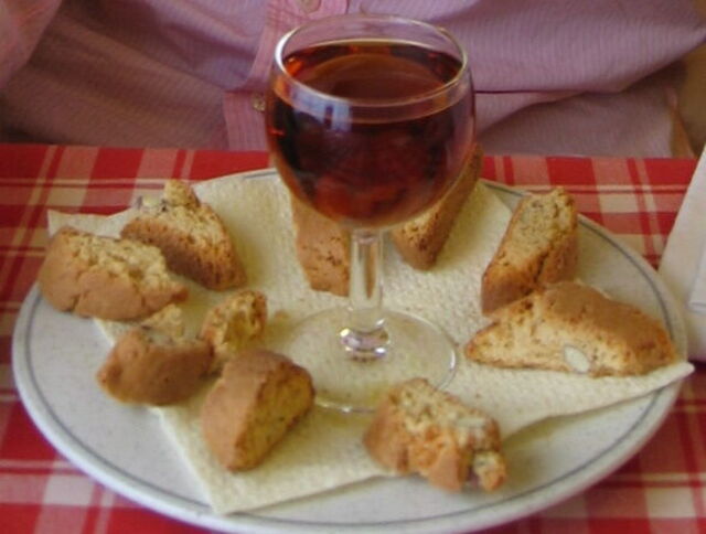 Spécialité et vin de Pise