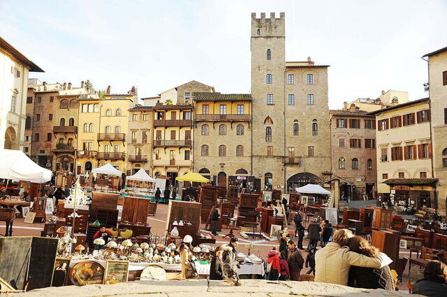 Foire aux antiquités d'Arezzo