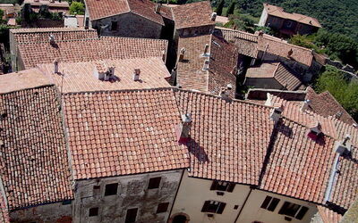 La ville de Capalbio vue du ciel