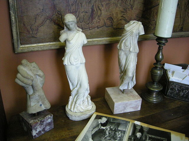 Statuettes dans la Casa Siviere