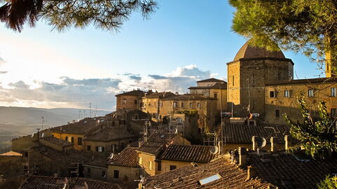Vue sur la ville de Volterra