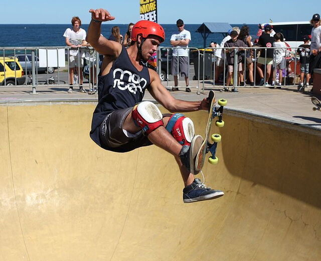 Skateboard sur une rampe