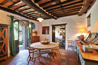 Macennere, salle à manger