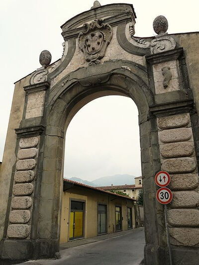 Les portes de Pescia Fiorentina
