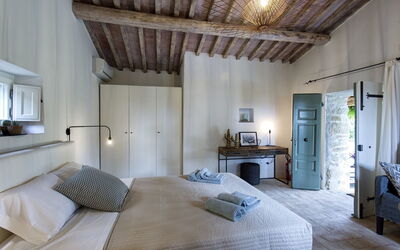 Tenuta Pomona, intérieur