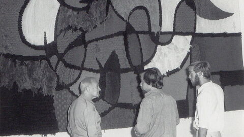 Miró, Delclaux et Royo. Première version de la tapisserie de Tarragone, Usine Aymat, 1970