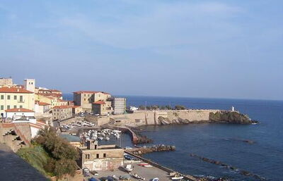 Vue sur le village de Piombino