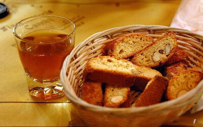 Vin Santo et Bsicotti en dessert
