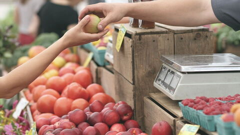 faire ses courses au marché