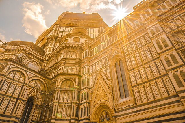 Un rayon de soleil sur la cathédrale de Florence