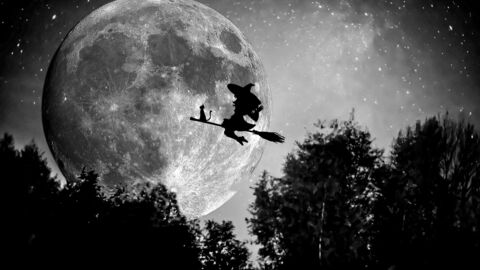 sorcière-dans-le-ciel