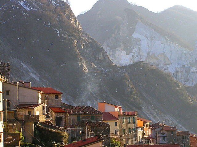 Colonnata et ses mines de marbre