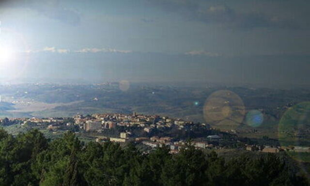 Vue sur la petite ville de Montaione