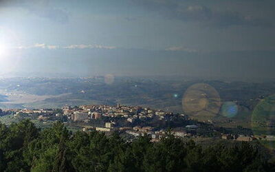 Vue sur la petite ville de Montaione