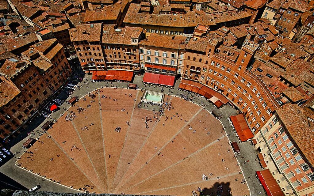 Siena Piazza