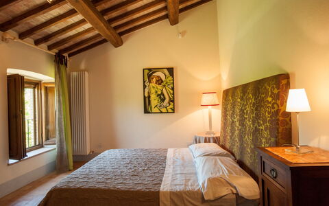 Casale Porano: Chambre, Lit, Pièce, Propriété, Meubles, Bâtiment, Drap De Lit, Design Intérieur, Maison, Plafond