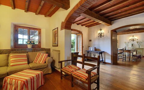 Villa Acacia: Pièce, Propriété, Meubles, Bâtiment, Salon, Design Intérieur, Plafond, Maison, Faisceau, Immobilier