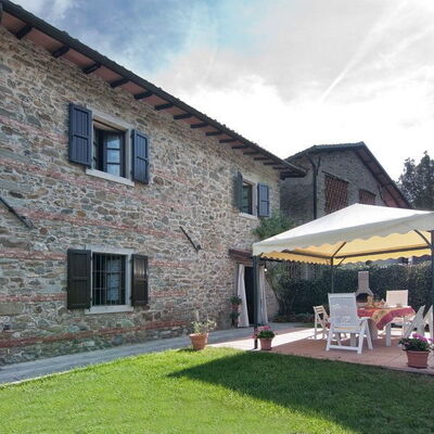 Il Palazzetto: Propriété, Maison, Domicile, Bâtiment, Chalet, Immobilier, Toit, Ferme, Façade, Siding