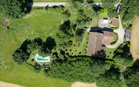 La Forra: Propriété, Plante, Paysage Naturel, Lot Terre, Design Urbain, Biome, Herbe, Paysage, Couverture De Sol, Prairie